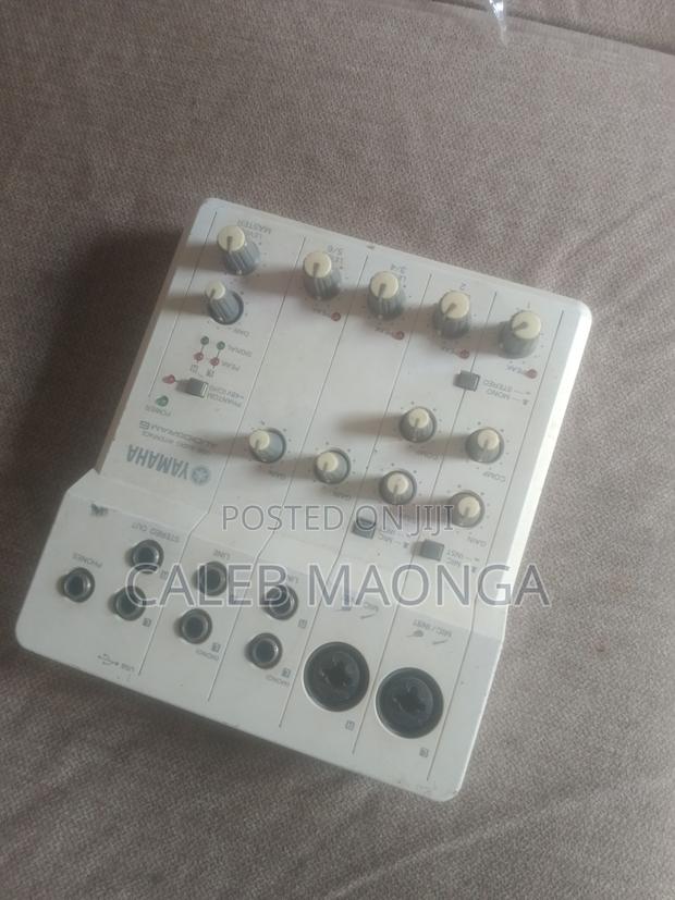 Original Yamaha Audiogram6 Usb Studio Interface and Midi - thumbnail 7