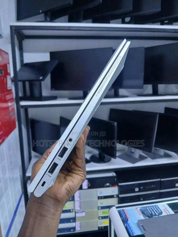 Laptop HP EliteBook 840 G8 8GB Intel Core i5 SSD 256GB - thumbnail 3