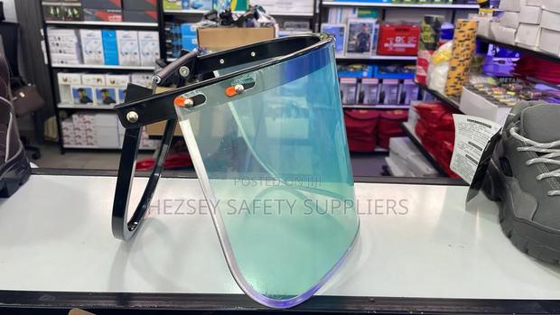 Universal Face Shield Visor for Helmets - thumbnail 2