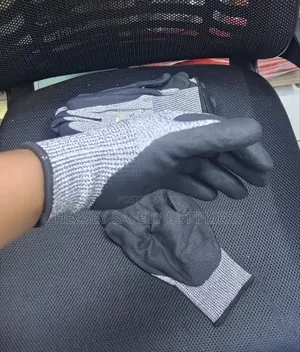 Cut Resistant Gloves Level 5