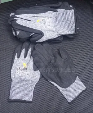 Cut Resistant Gloves Level 5