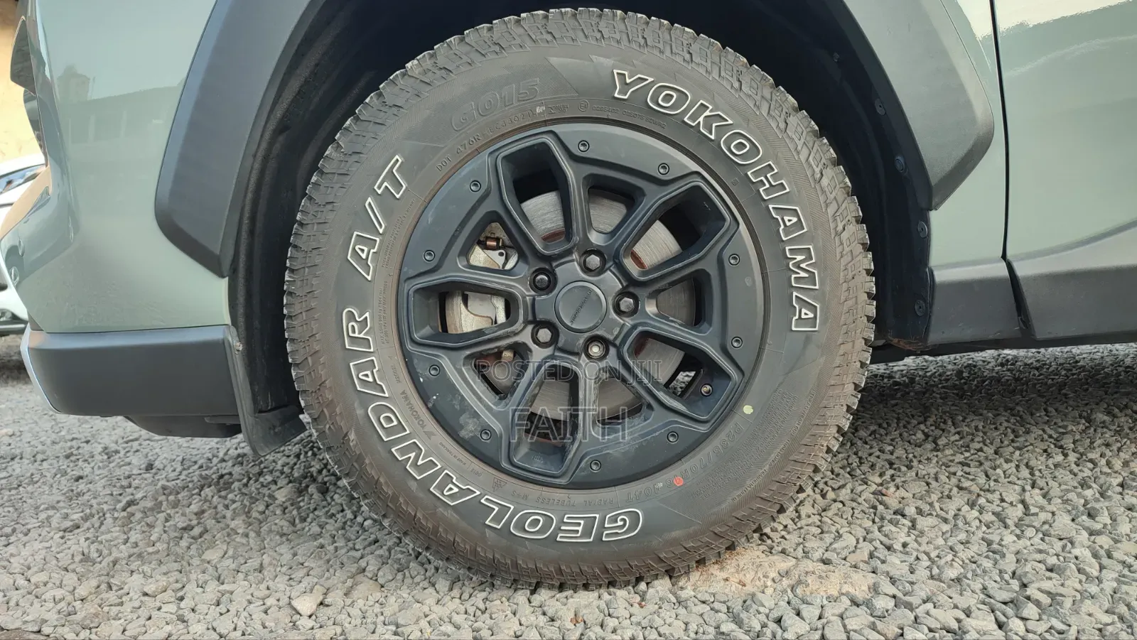 Toyota RAV4 Adventure 2019 Green