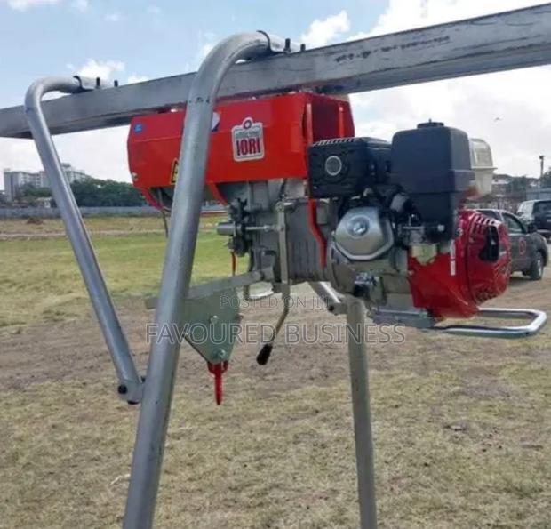 Good Quality Concrete Hoist Machine /100kg /1 Tonne Concrete Hoist