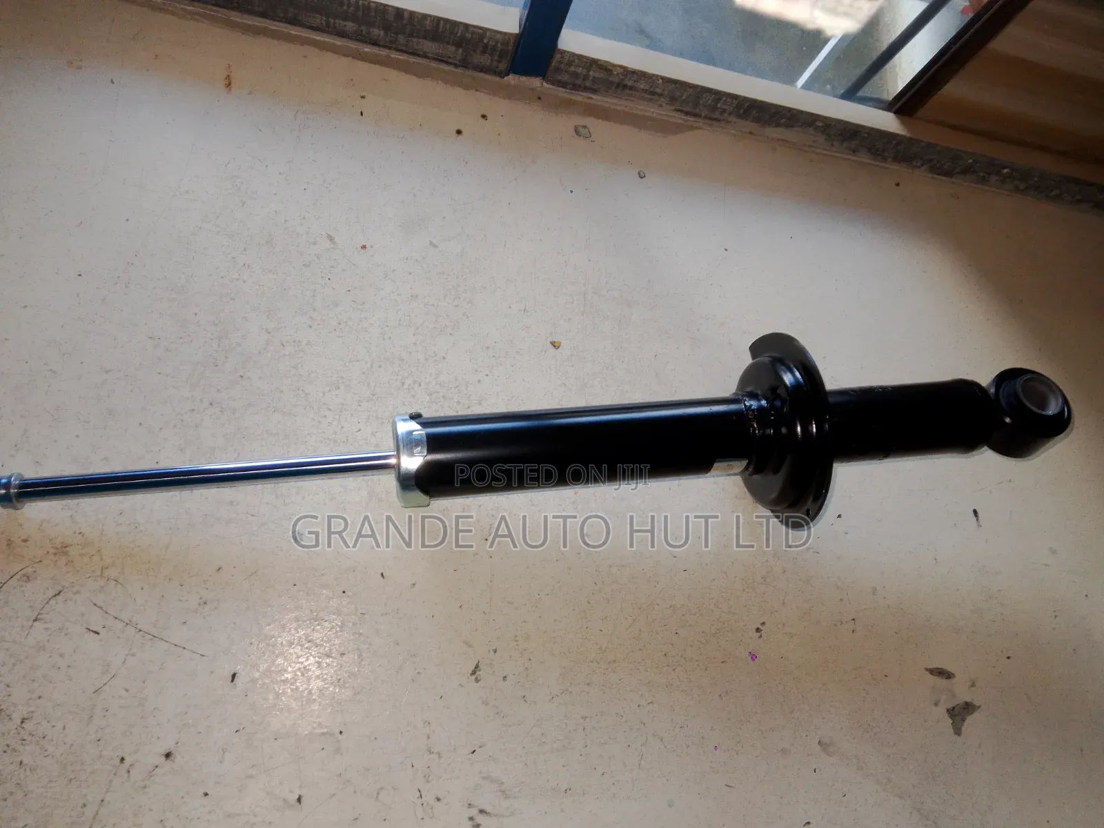 Rear Shock Absorbers Hyundai Sonata Y4 (Kic Brand)