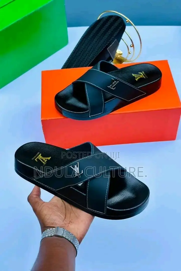 Louis Vuitton Soft Sole Sandals/Slip Ons