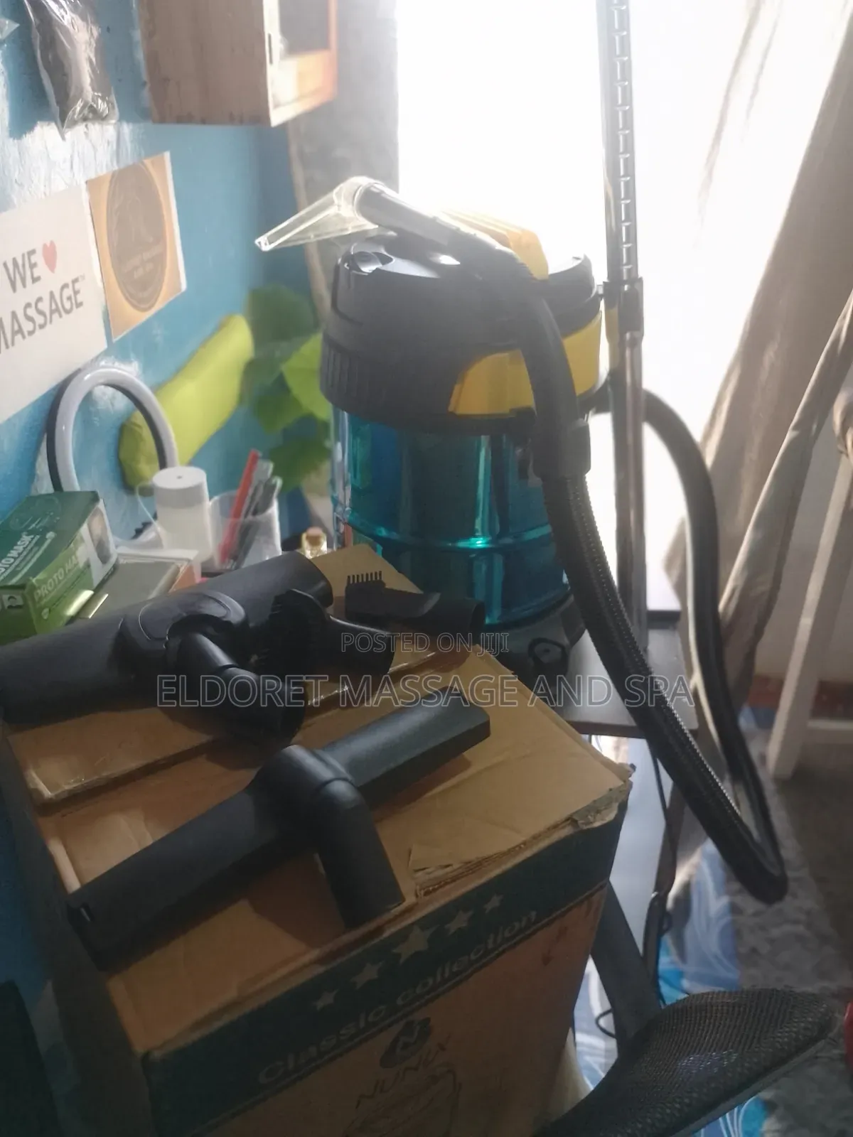 Wet and Dry Vacuum Cleaner