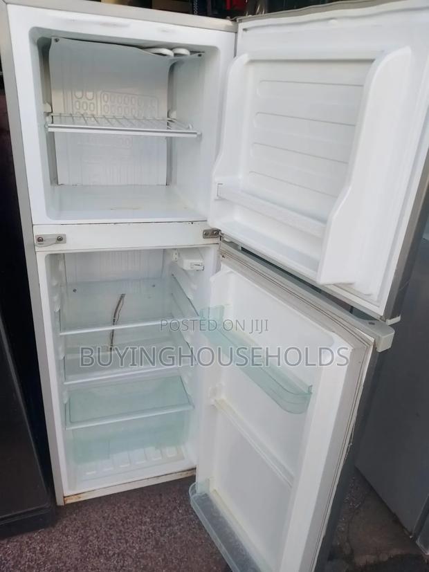 Ramtons 128l Fridge,Used - thumbnail 4