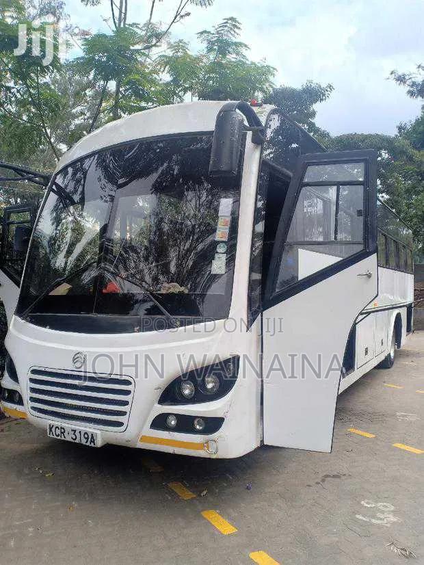 Scania Interlink 2018 White - thumbnail 3