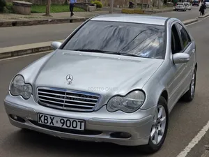 Mercedes-Benz C180 2006 Silver