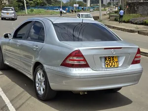 Mercedes-Benz C180 2006 Silver