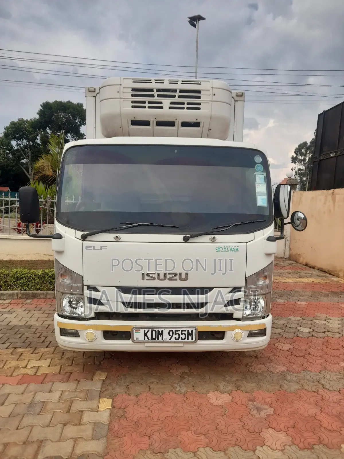 Isuzu Elf 2016