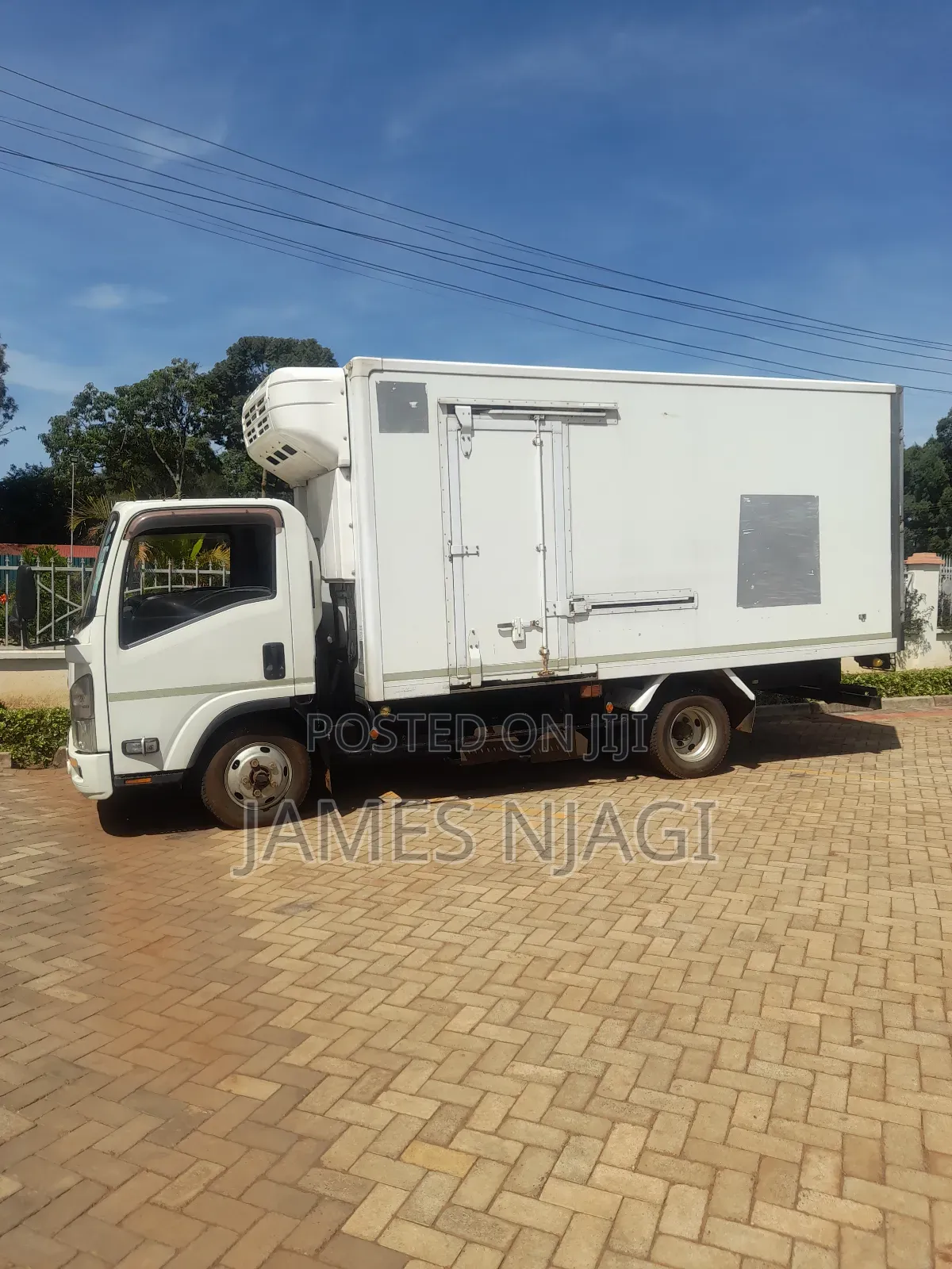 Isuzu Elf 2016