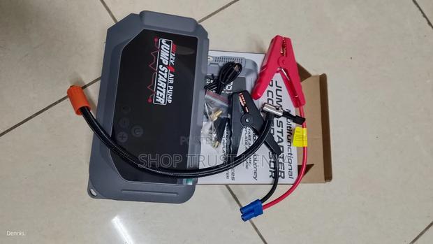 High Power Digital Jump Starter With Digital Compressor