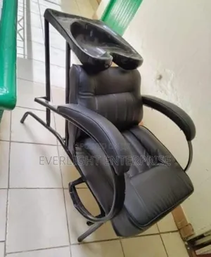 Kinyozi/ Salon Chair and Sink