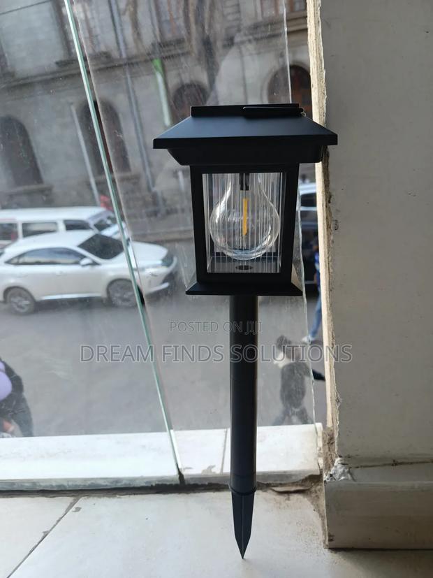 Solar Garden Light - thumbnail 2