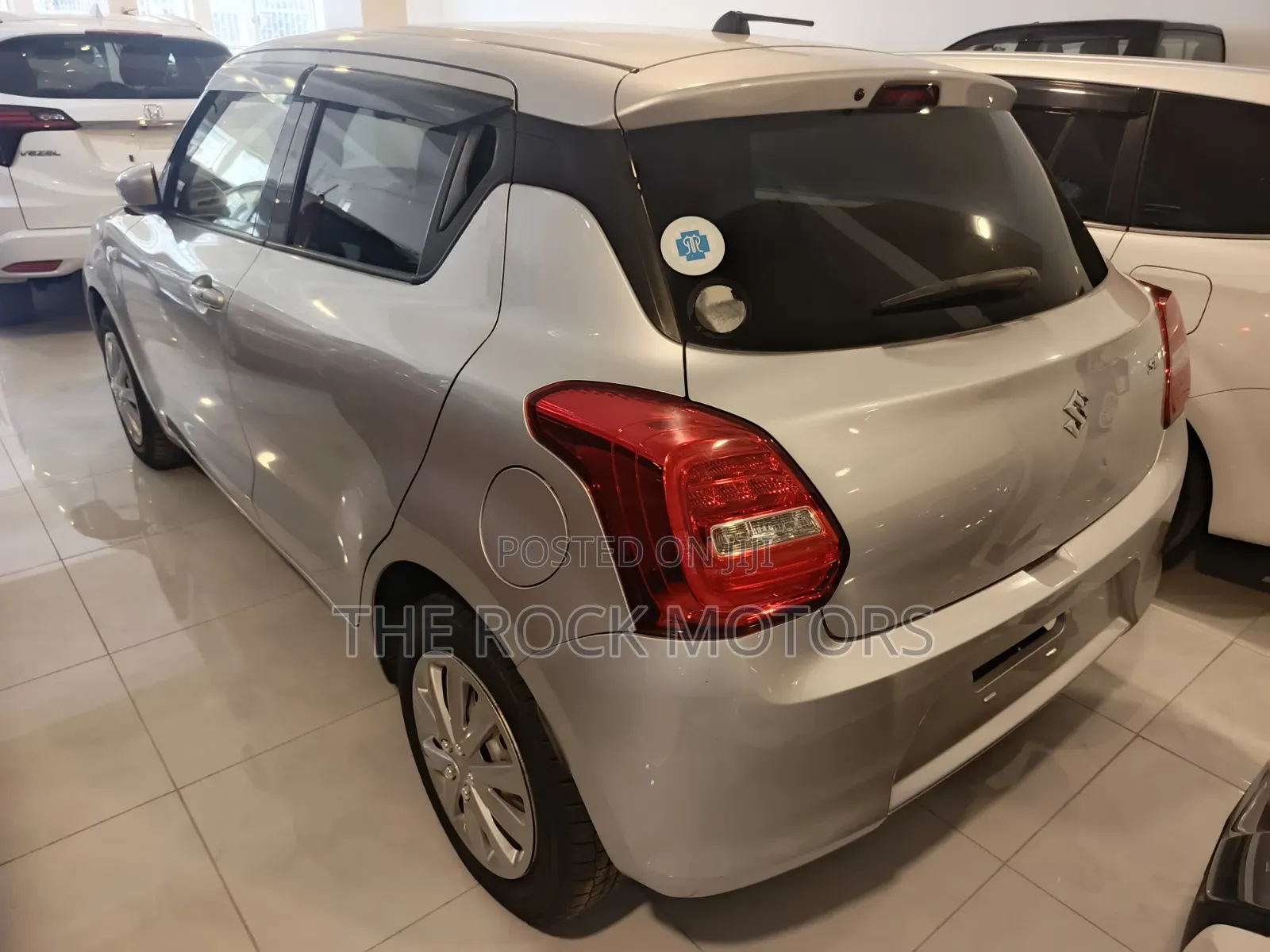 Suzuki Swift 2019 Silver