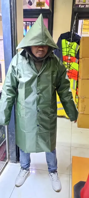 High Quality Rain Coat With Lining