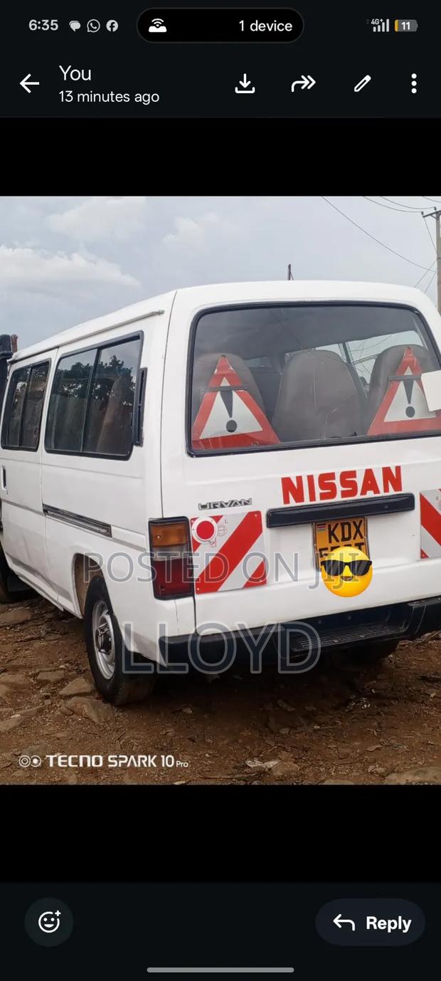 Nissan Caravan (Urvan) 2003 White - thumbnail 3