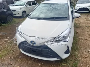 Toyota Vitz 2019 White