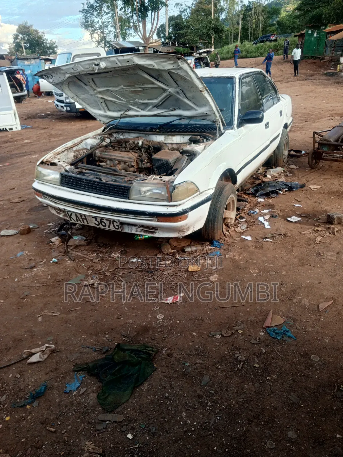 Toyota Corolla 1995 White