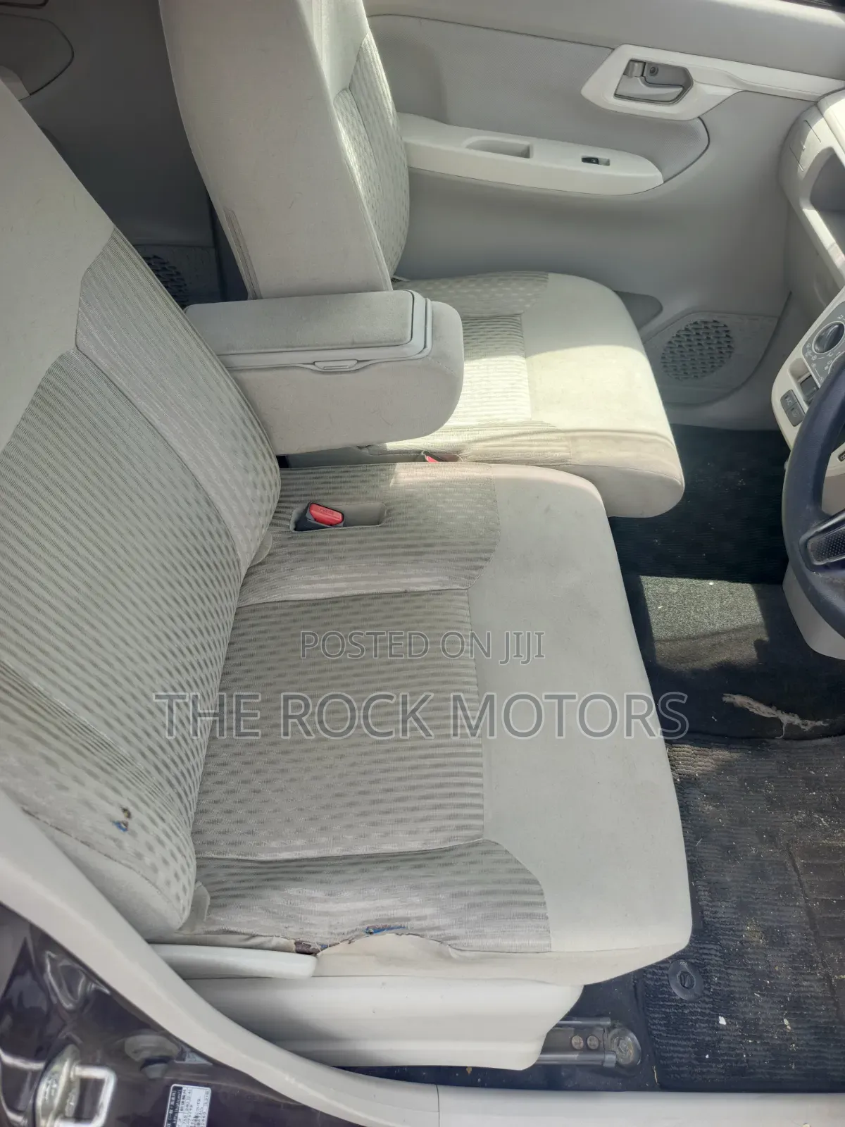 Daihatsu Move 2019 Maroon
