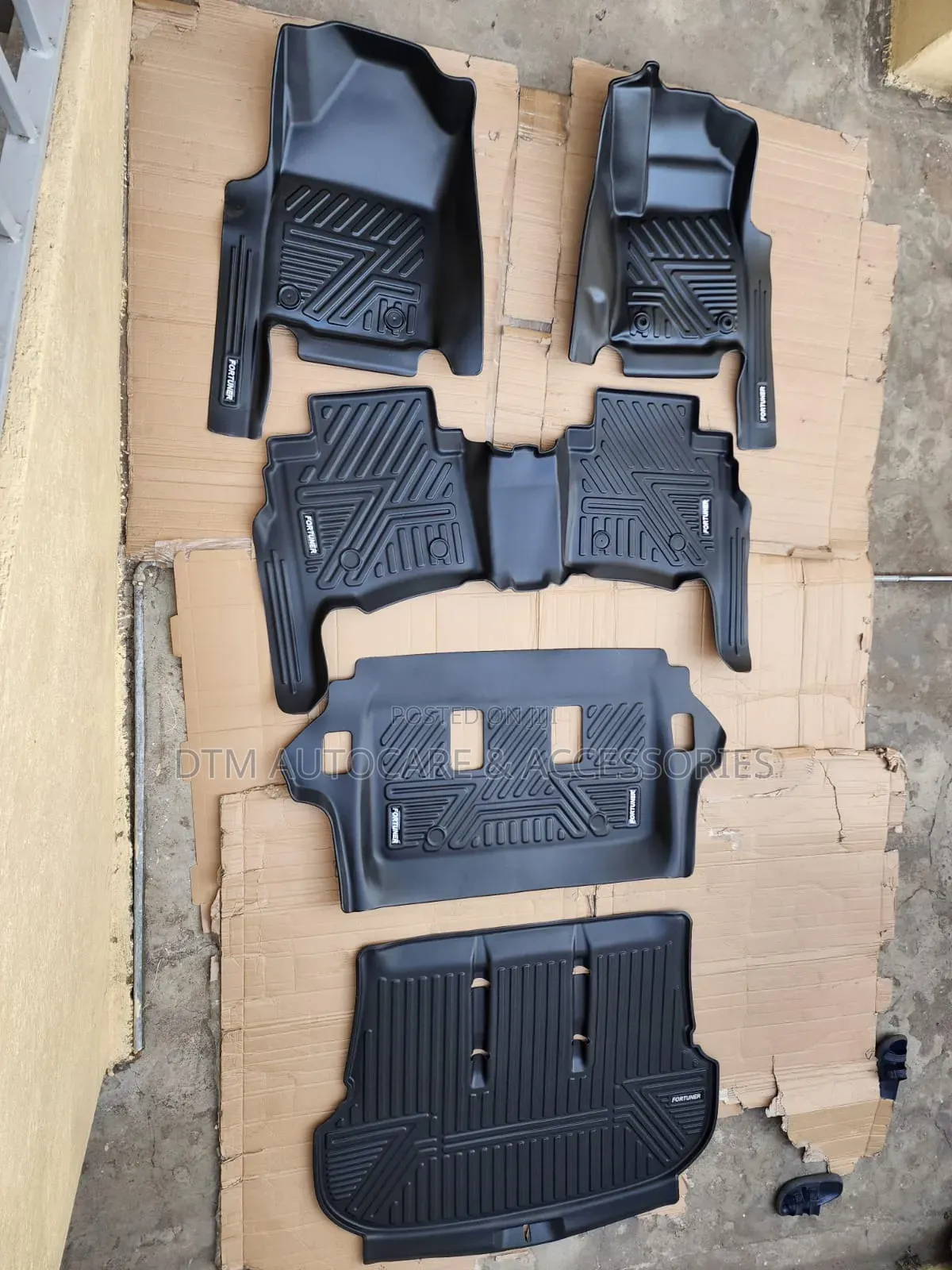 5d Tpe Rubber Mat Fortuner