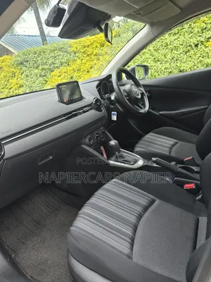 Mazda 2 2020 White