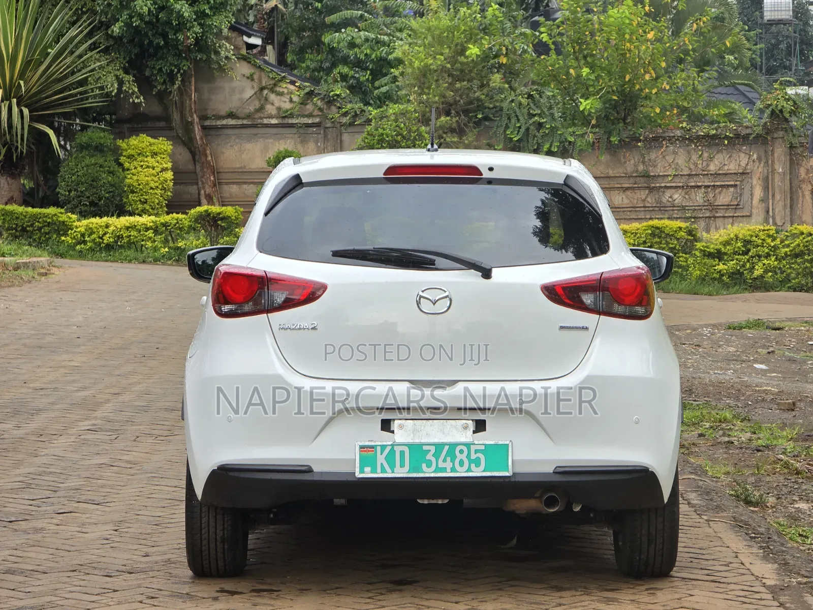 Mazda 2 2020 White