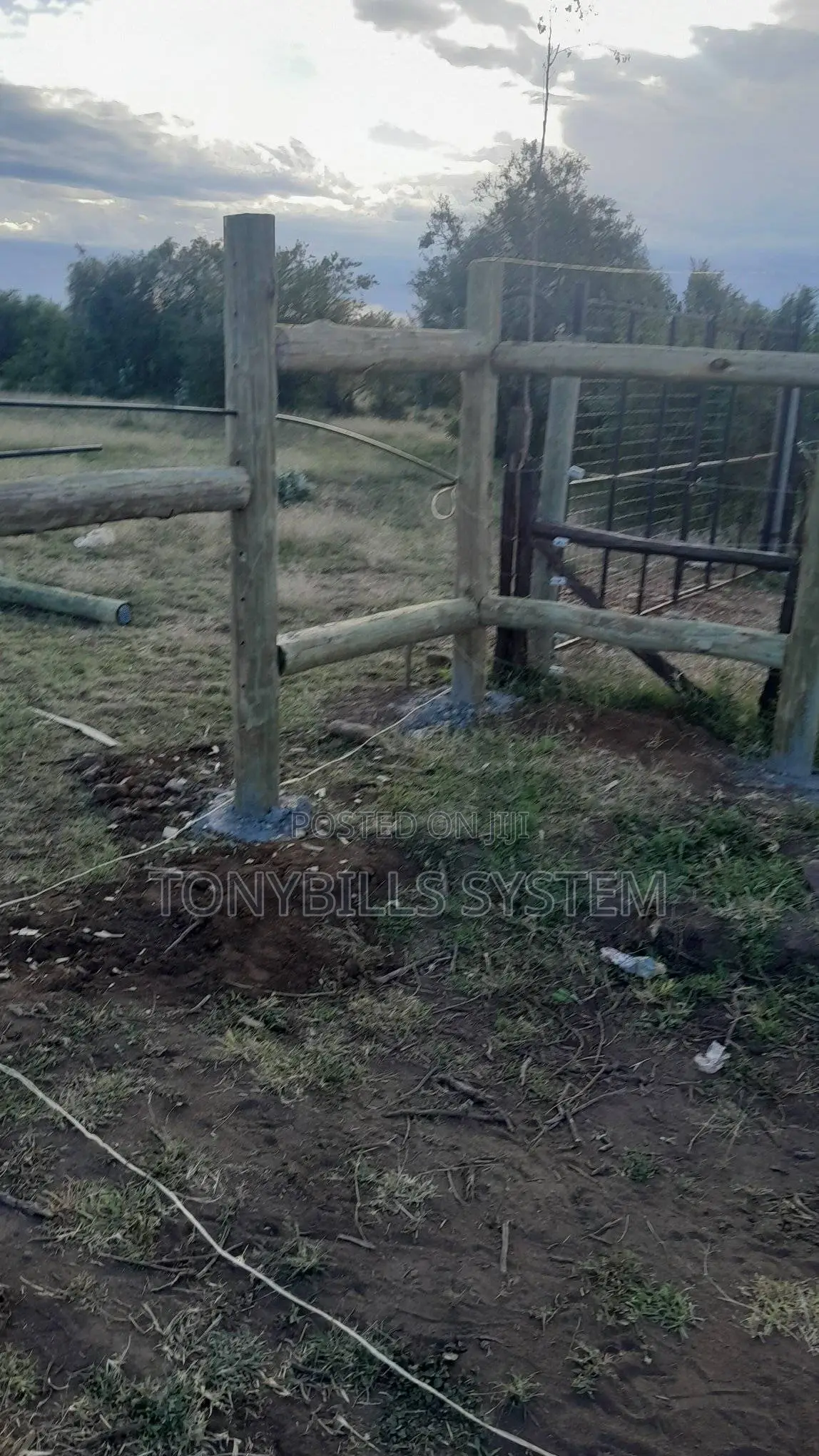 Best Electric Fencing Wooden Poles Solutions