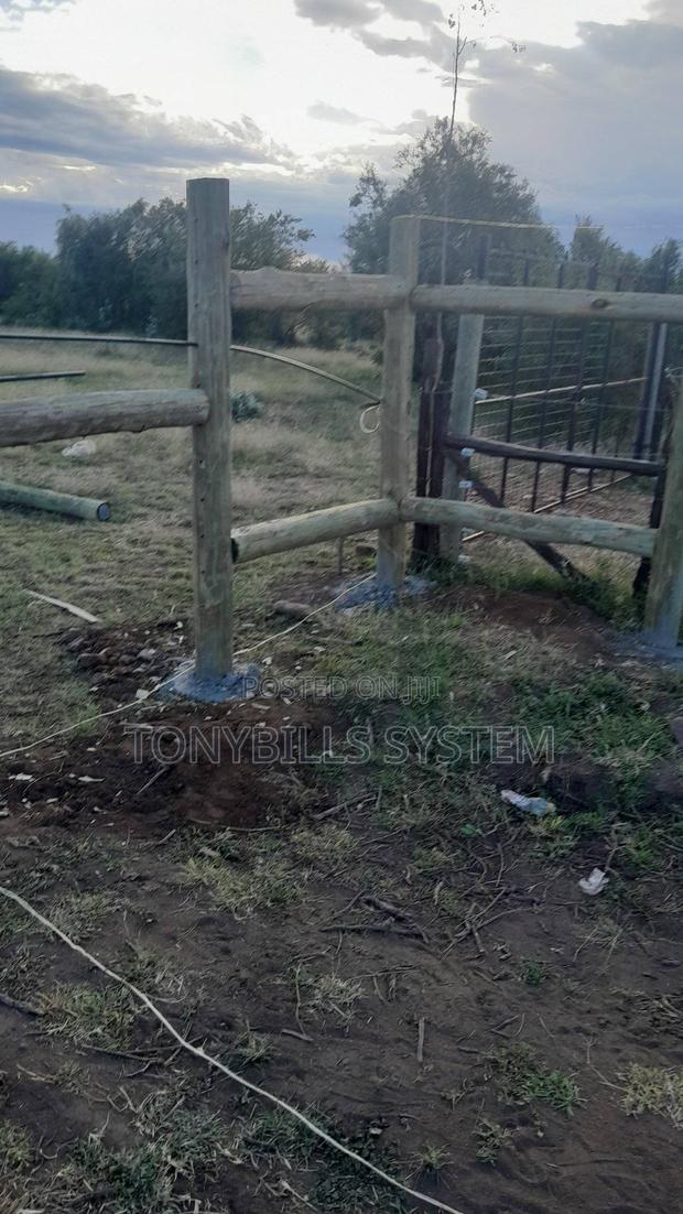 Best Electric Fencing Wooden Poles Solutions