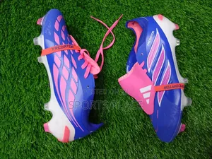 Predator Freaks 2026 Fg Football Boots