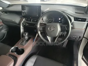Toyota Harrier 2021 White