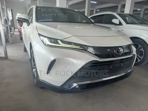 Toyota Harrier 2021 White