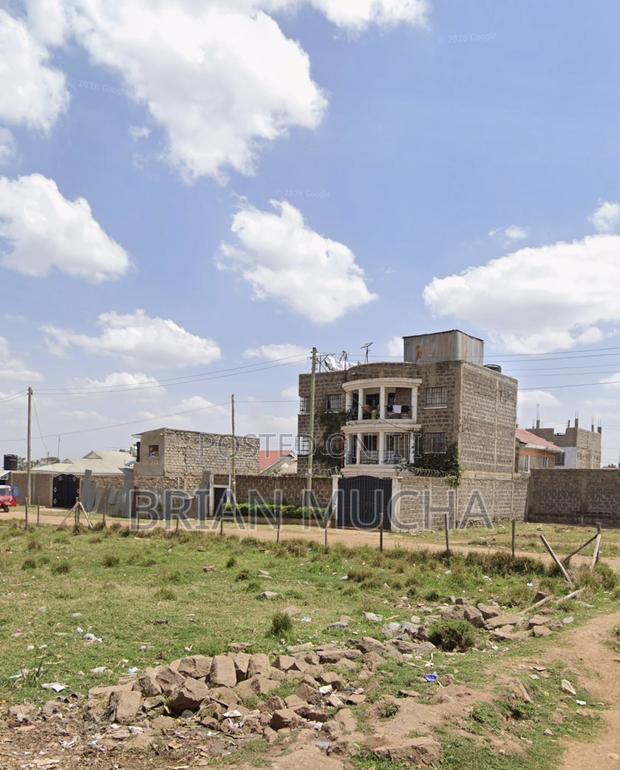 50 by 100 Plot Kenyatta Rd