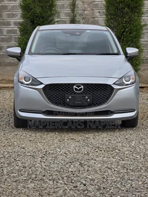 Mazda 2 2020 Silver