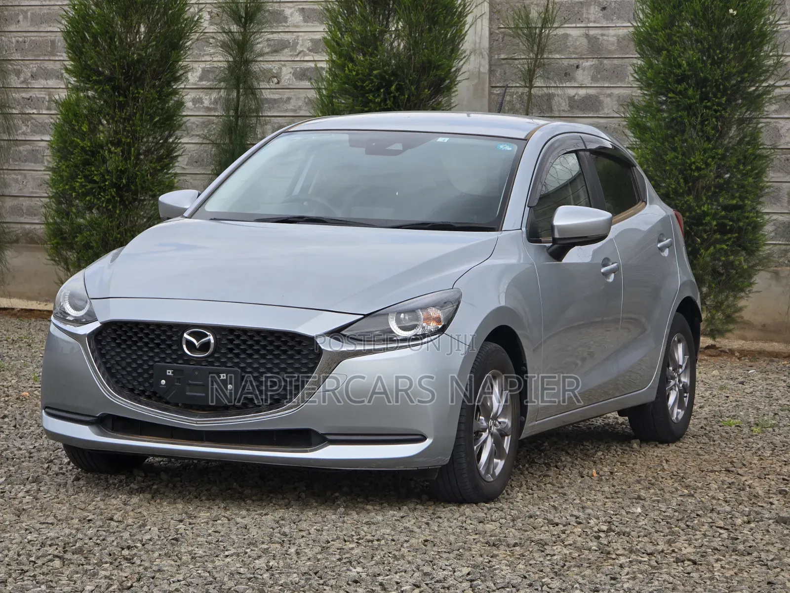Mazda 2 2020 Silver