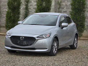 Mazda 2 2020 Silver