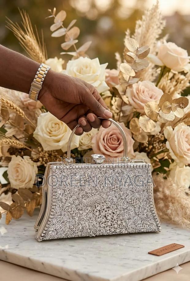 Classy Handbags for Women. - thumbnail 6