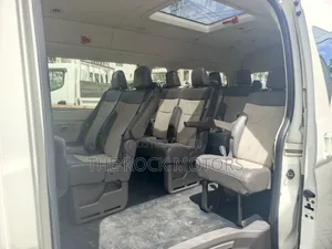 Toyota HiAce 2022 White