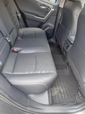 Toyota RAV4 2020 Gray