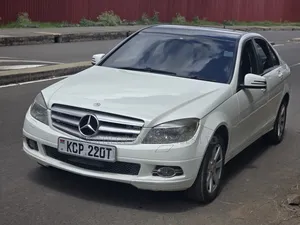 Mercedes-Benz C200 2011 White