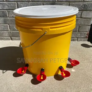 Automatic Cup Drinkers for Poultry, Chicken, Pigeons, Quail, Ducks