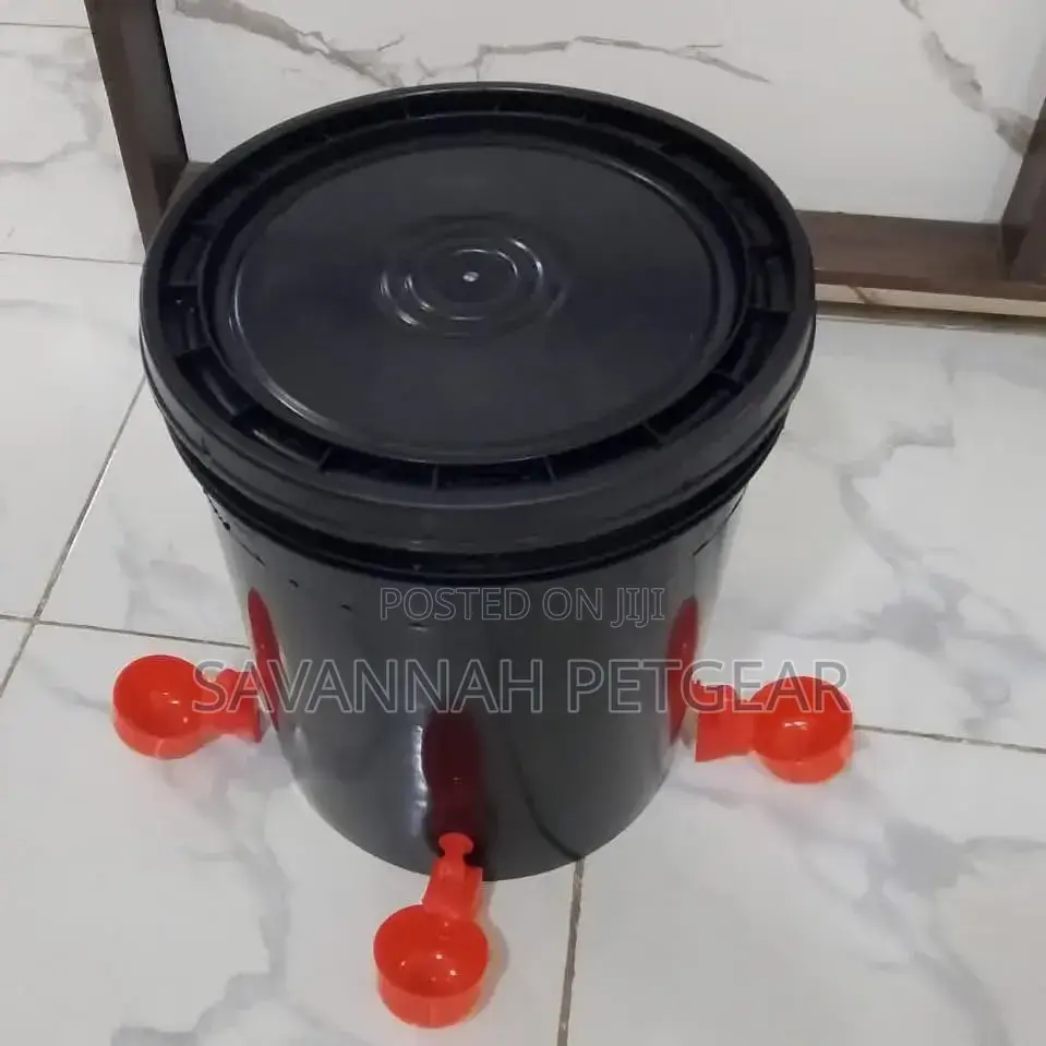 Automatic Cup Drinkers for Poultry, Chicken, Pigeons, Quail, Ducks