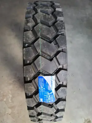 11 R22.5 Jumbo Tyres Ss366 18pr