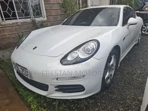 Porsche Panamera 2015 White