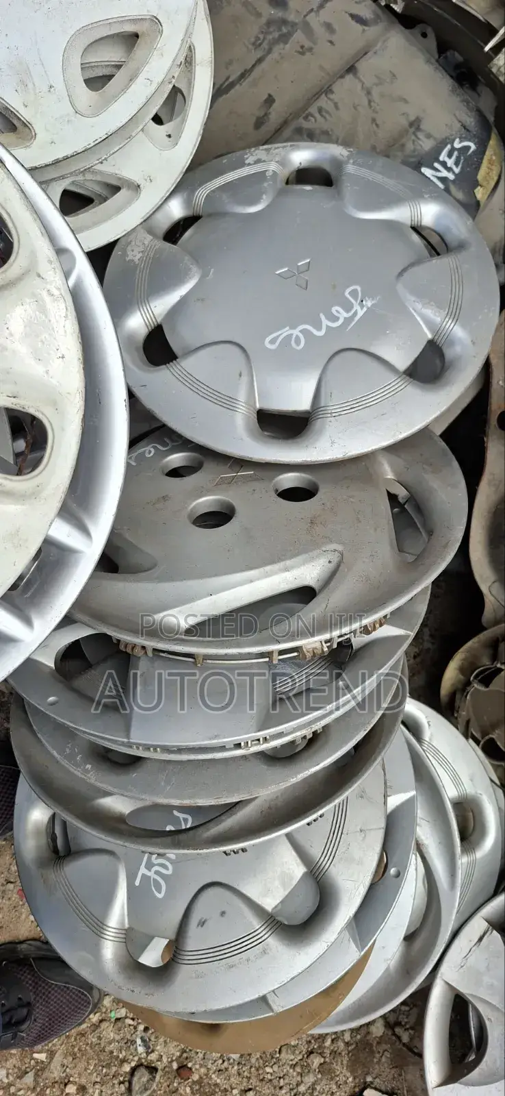 Mitsubishi Wheel Caps Available