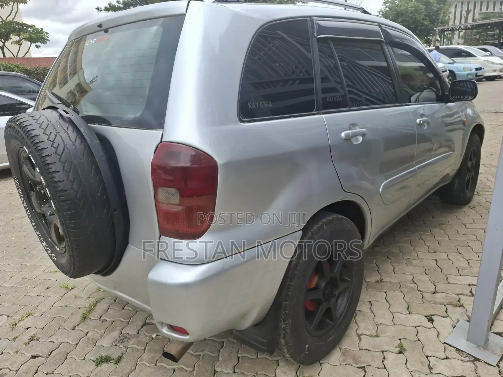 Toyota RAV4 1999 Silver