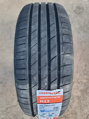 225 /60 R15 Roadx Tyres 96 v BSW Rxmotion