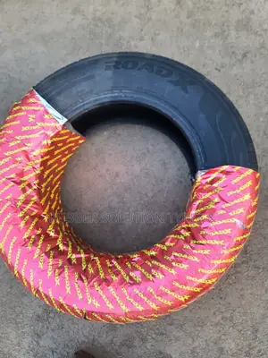 225 /60 R15 Roadx Tyres 96 v BSW Rxmotion