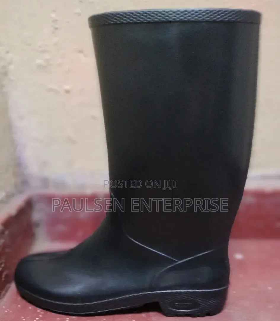Affordable Black Gumboot